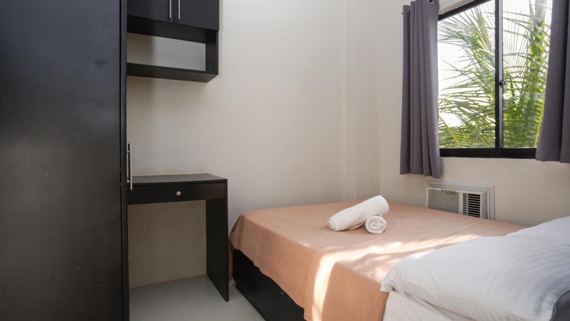 Garden Vista Hotel Davao City Стая снимка